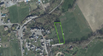 Très beau terrain à bâtir de 2370m²