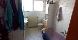Beau bâtiment commercial