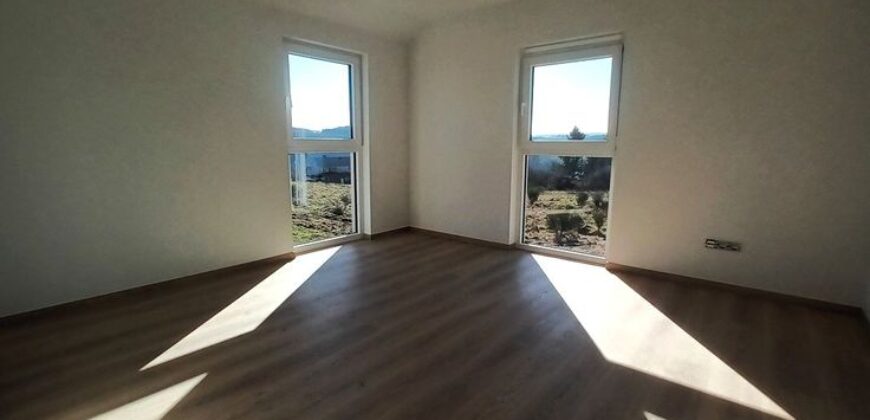 Superbe maison 3 chambres ( LOT32 )