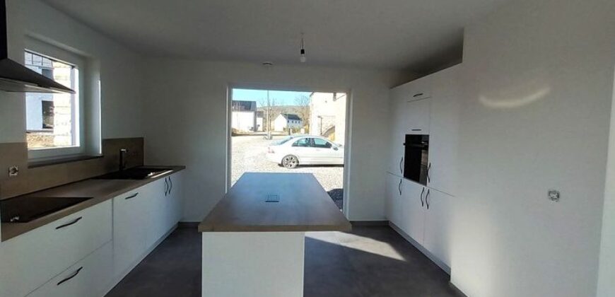 Superbe maison 3 chambres ( LOT32 )