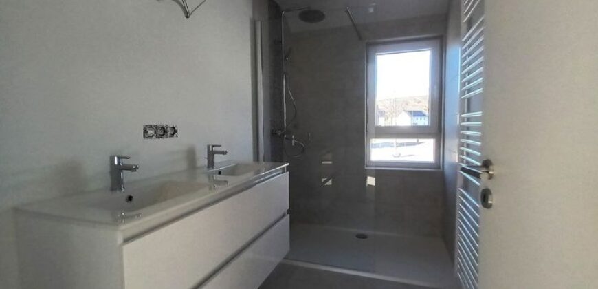 Superbe maison 3 chambres ( LOT32 )