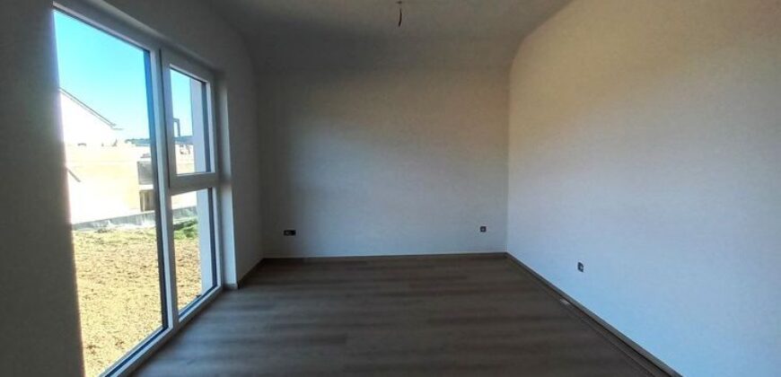 Superbe maison 3 chambres ( LOT32 )