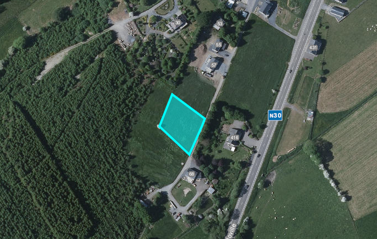 Très beau terrain à bâtir de plus de 2000m²