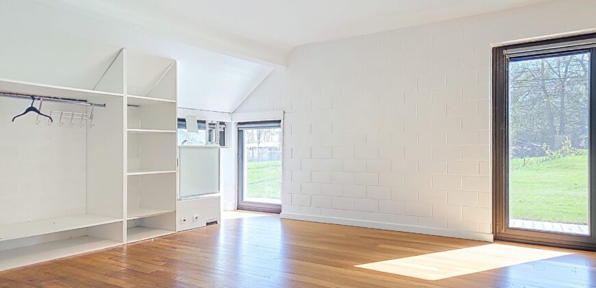 Bien d&rsquo;exception 5 chambres avec piscine sur un terrain de plus de 3.000m²