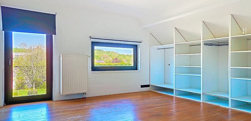 Bien d&rsquo;exception 5 chambres avec piscine sur un terrain de plus de 3.000m²