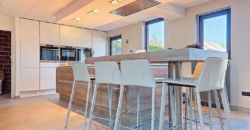 Bien d&rsquo;exception 5 chambres avec piscine sur un terrain de plus de 3.000m²