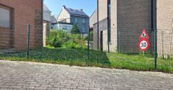 Maison deux chambres avec garage et jardin