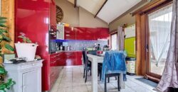 Avis aux investisseurs, sympathique maison sur un terrain de 875m²